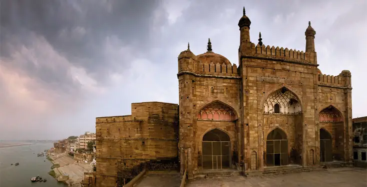 Banaras and Muslim Culture: A Tapestry of Architectural Splendor