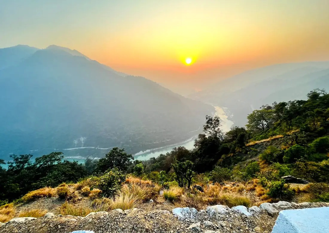 Kyarki Sunset Point – A Breathtaking Bird’s Eye View of Rishikesh